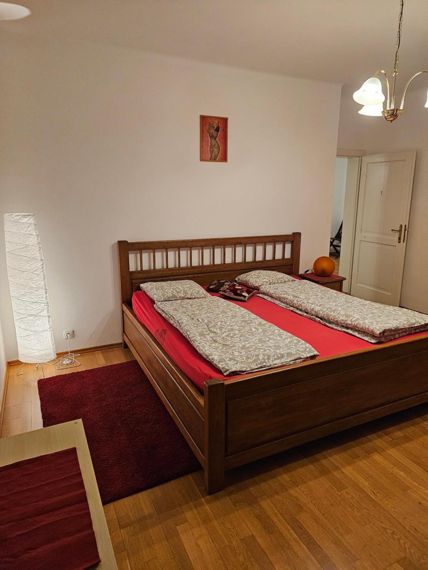 Laxmi Happy Home In Historical Прага Стая снимка