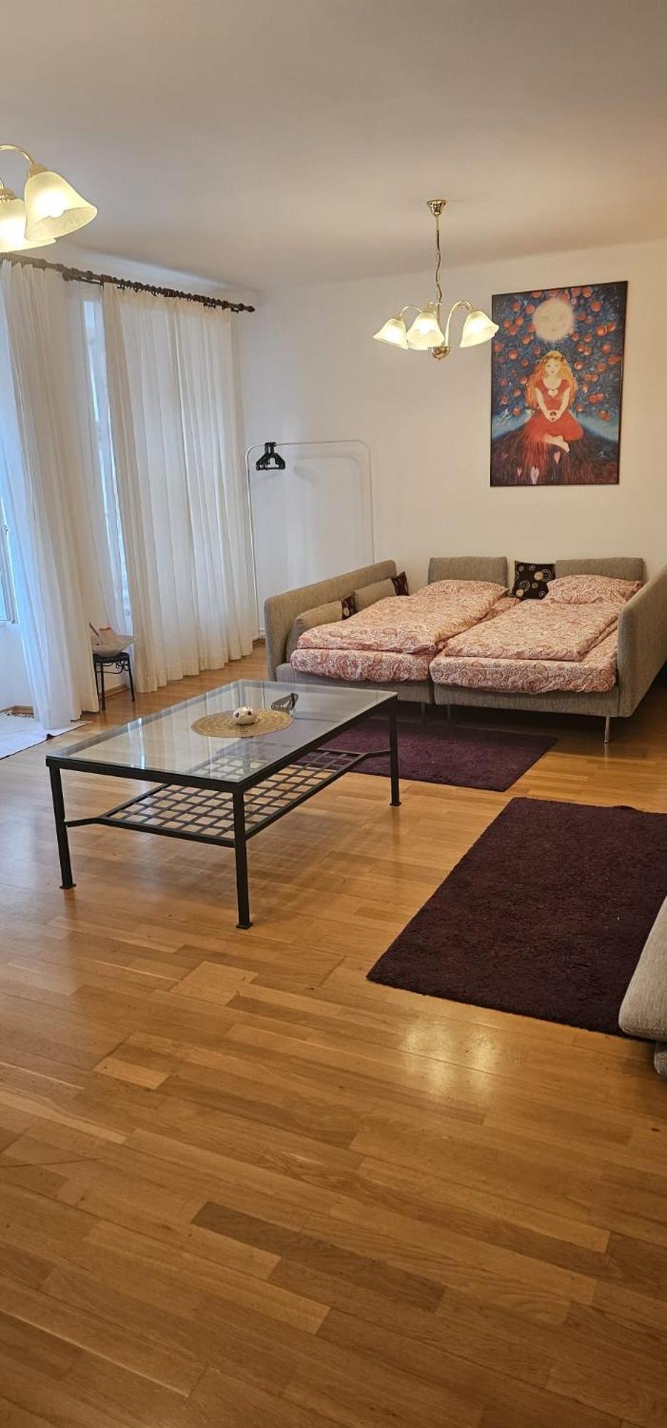 Laxmi Happy Home In Historical Прага Екстериор снимка